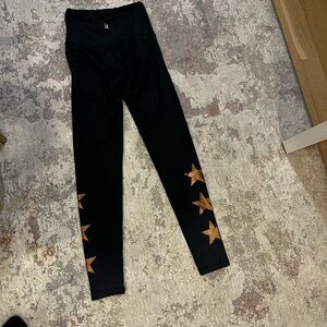 STRUT STUFF Black Star Leggings XS